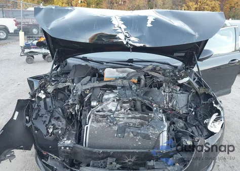 2018 Buick Regal Sportback Preferred from USA, damaged, VIN W04GL6SX8J1073772